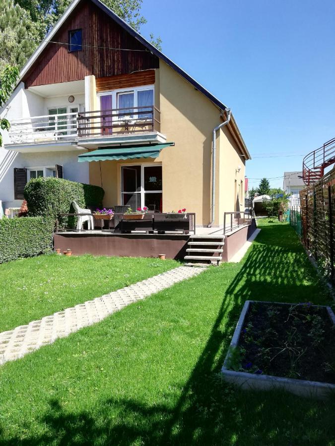 Happy Home Apartman Gyenesdiás Exterior foto